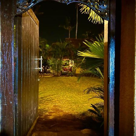 Rumah Sunyi Gili Trawangan Esterno foto
